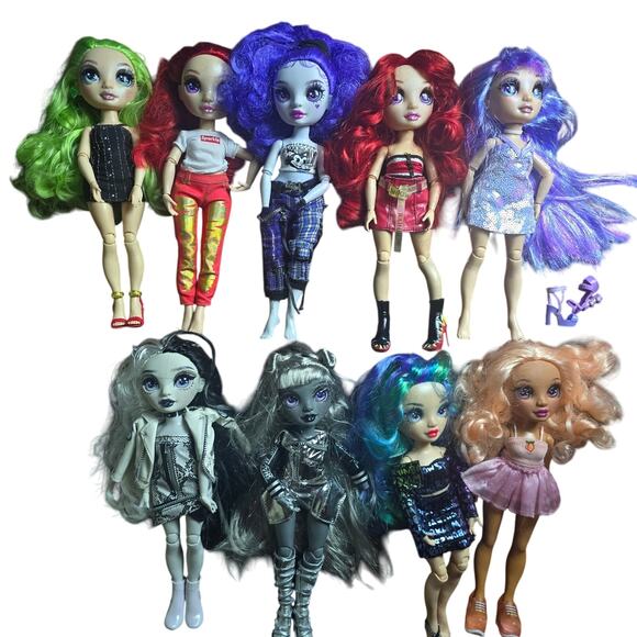 Rainbow High/Shadow High Doll Bundle - 9 Dolls in all + Outfits and Shoes - Picture 1 of 9
